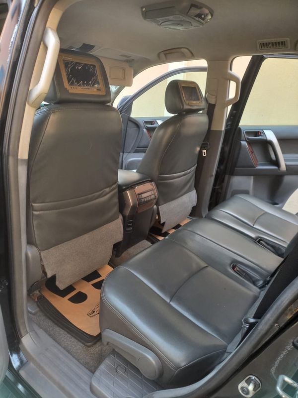 Thumbnail 4 of 2012 Toyota Land Cruiser Prado TX-L
